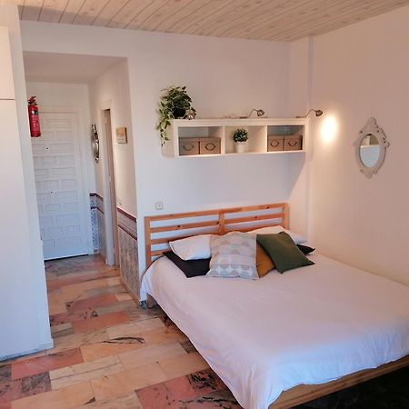 Estudio Terraza Vista Mar Parking Gratuito Piscinas Benalmádena Buitenkant foto